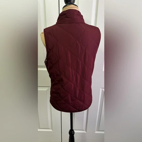 Altar'd State Burgundy Puffer Vest- Reversible - Picture 3 of 7